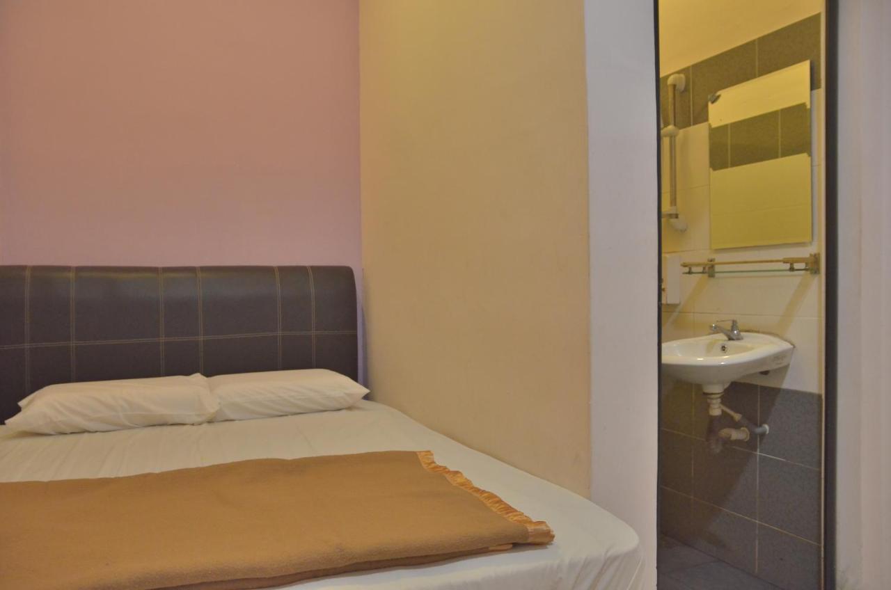 Sungai Lembing Yee Tai Cafe & Inn Ngoại thất bức ảnh